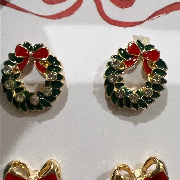 True To Form | Festive Holiday Earrings Set - Picture 11 of 11